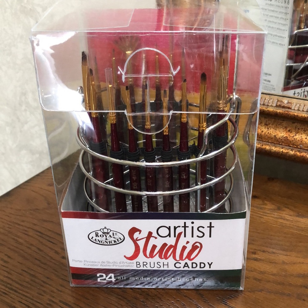 NEW 24 piece all media artist brush set with brush caddy.  By Royal Langnickel - Picture 7 of 7